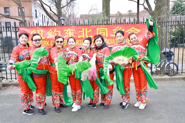 2024纽约东北同乡会康乃馨大游行